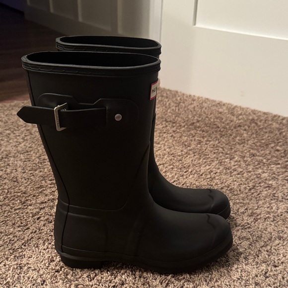 Hunter original Short Black Boots - Picture 3 of 8